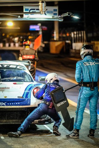 Pitlane, Race
