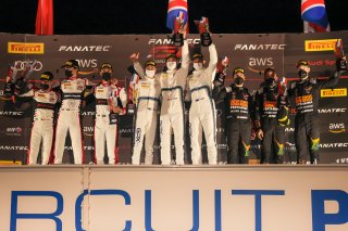 Podium, Race
