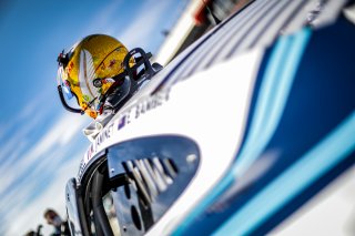#22 GPX Racing UAE Porsche 911 GT3-R (991.II) Matt Campbell AUS Earl Bamber NZL Mathieu Jaminet FRA Pro Cup, GT3, Race
