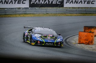 #77 Barwell Motorsport GBR Lamborghini Huracan GT3 Evo Miguel Ramos PRT Henrique Chaves PRT Pro-Am Cup, Free Practice
