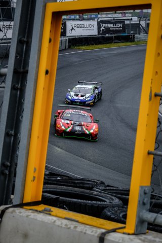 #33 Rinaldi Racing DEU Ferrari 488 GT3 David Perel ZAF Benja Hites CHL Silver Cup, Free Practice
