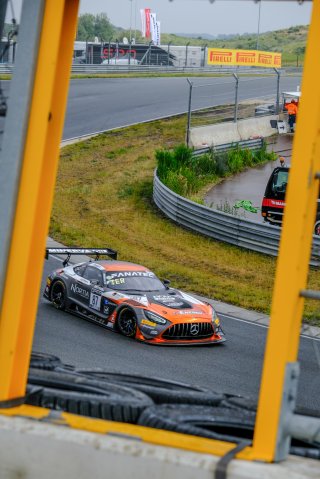 #87 AKKA ASP  FRA Mercedes-AMG GT3 Konstantin Tereschenko RUS Jim Pla FRA Silver Cup, Free Practice
