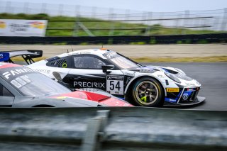 #54 Dinamic Motorsport ITA Porsche 911 GT3-R (991.II) Adrien De Leener BEL Christian Engelhart DEU Pro, Free Practice
