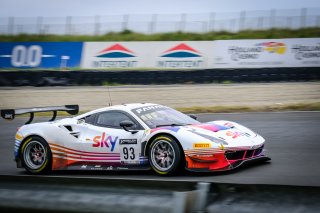 #93 SKY - Tempesta Racing GBR Ferrari 488 GT3 Christopher Froggatt GBR Giorgio Roda ITA Silver Cup, Free Practice
