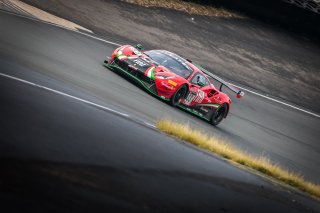 #33 Rinaldi Racing DEU Ferrari 488 GT3 David Perel ZAF Benja Hites CHL Silver Cup, Free Practice
