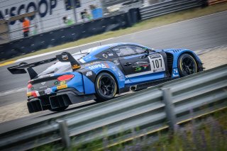 #107 CMR FRA Bentley Continental GT3 Ulysse De Pauw BEL Pierre-Alexandre Jean FRA Silver Cup, Pre-Qualifying
