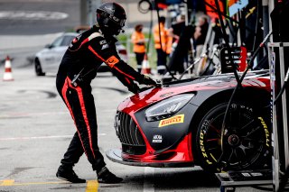 Pitlane, Pre-Qualifying

