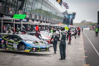 Pitlane, Pre-Qualifying
