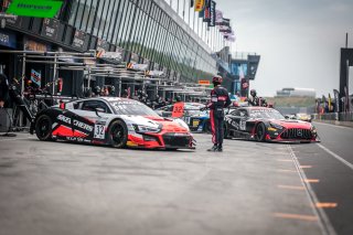 Pitlane, Pre-Qualifying
