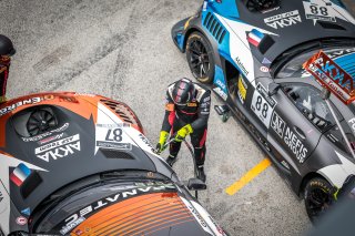 Pitlane, Pre-Qualifying
