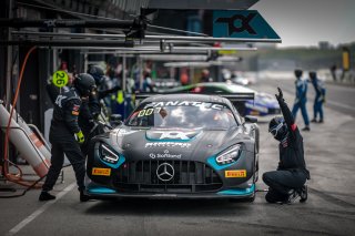 Pitlane, Pre-Qualifying
