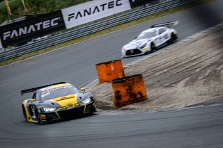 #55 Attempto Racing DEU Audi R8 LMS GT3 Alex Aka DEU Dennis Marschall DEU Silver Cup, Qualifying 1
