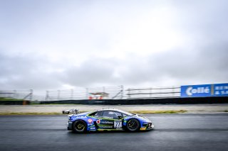 #77 Barwell Motorsport GBR Lamborghini Huracan GT3 Evo Miguel Ramos PRT Henrique Chaves PRT Pro-Am Cup, Qualifying 2

