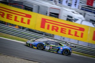 #77 Barwell Motorsport GBR Lamborghini Huracan GT3 Evo Miguel Ramos PRT Henrique Chaves PRT Pro-Am Cup, Race 1
