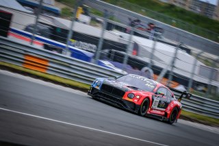 #107 CMR FRA Bentley Continental GT3 Ulysse De Pauw BEL Pierre-Alexandre Jean FRA Silver Cup, Race 1
