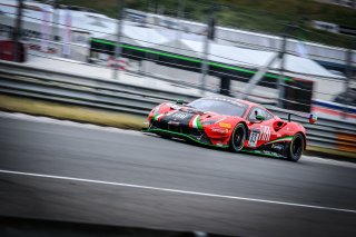#33 Rinaldi Racing DEU Ferrari 488 GT3 David Perel ZAF Benja Hites CHL Silver Cup, Race 1
