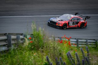 #107 CMR FRA Bentley Continental GT3 Ulysse De Pauw BEL Pierre-Alexandre Jean FRA Silver Cup, Race 1
