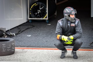 Pitlane, Race 1
