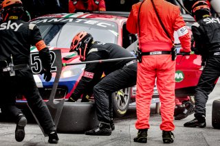 Pitlane, Race 1

