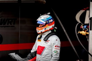 Pitlane, Race 1
