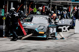 Pitlane, Race 1
