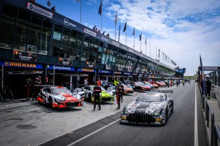 Pitlane, Race 2
