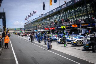 Pitlane, Race 2
