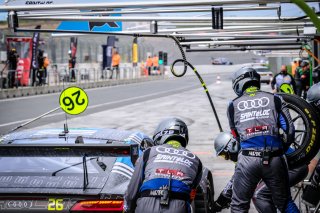 Pitlane, Race 2
