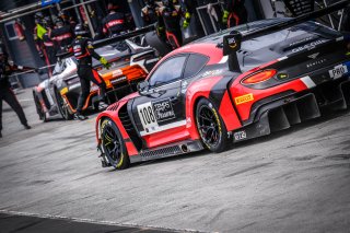 Pitlane, Race 2
