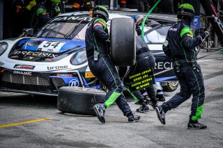 Pitlane, Race 2
