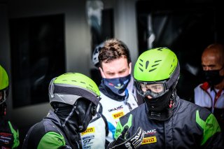 Pitlane, Race 2
