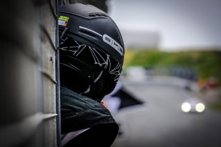 Pitlane, Race 2
