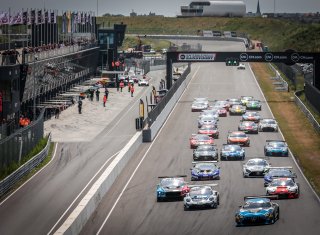 Race 2, Start

