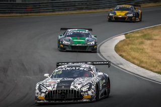 #90 Madpanda Motorsport ESP Mercedes-AMG GT3 Ezequiel Perez Companc ARG Rik Breukers NDL Silver Cup, Race 2
