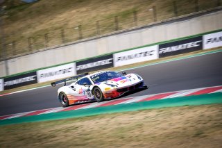 #93 SKY - Tempesta Racing GBR Ferrari 488 GT3 Christopher Froggatt GBR Giorgio Roda ITA Silver Cup, Free Practice
