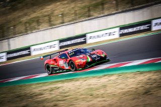 #33 Rinaldi Racing DEU Ferrari 488 GT3 Patrick Kujala FIN Benja Hites CHL Silver Cup, Free Practice