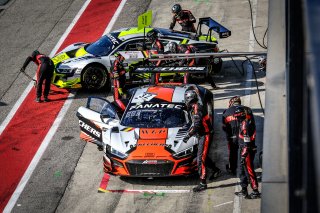 Pitlane, Pre-Qualifying
