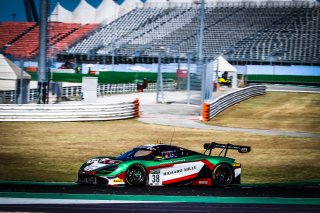 #38 Jota GBR McLaren 720 S GT3 Oliver Wilkinson GBR Ben Barnicoat GBR Pro, Pre-Qualifying
