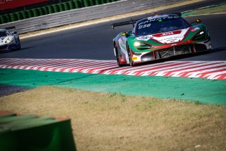 #38 Jota GBR McLaren 720 S GT3 Oliver Wilkinson GBR Ben Barnicoat GBR Pro, Qualifying 1
