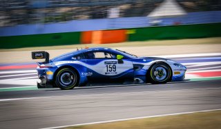 #159 Garage 59 GBR Aston Martin Vantage AMR GT3 Tuomas Tujula FIN Nicolai Kjaergaard DNK Silver Cup, Qualifying 1
