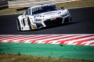 #27 Sainteloc Racing FRA Audi R8 LMS GT3 Finlay Hutchinson SC Markus Winkelhock DEU Pro, Qualifying 1
