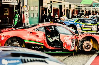 Pitlane, Qualifying 1
