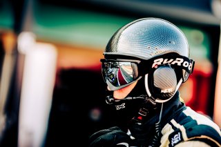 Pitlane, Qualifying 1

