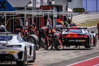 Pitlane, Race 1
