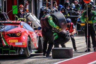Pitlane, Race 1
