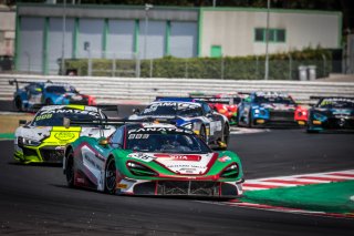#38 Jota GBR McLaren 720 S GT3 Oliver Wilkinson GBR Ben Barnicoat GBR Pro, Race 1
