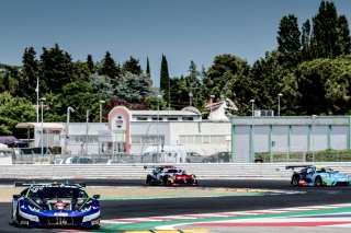 #114 Emil Frey Racing CHE Lamborghini Huracan GT3 Evo Konsta Lappalainen FIN Jack Aitken GBR Pro, Race 1
