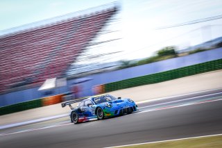 #222 Team Allied Racing DEU Porsche 911 GT3-R (991.II) Julien Apoteholz CHE Klaus Bachler AUT Pro, Qualifying 2
