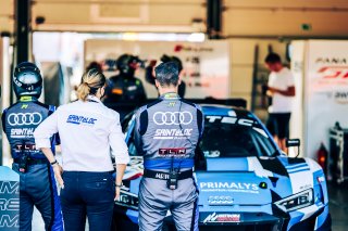 Pitlane, Qualifying 2
