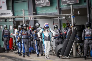 Pitlane, Race 2
